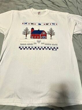 Vintage 1982 Farmhouse Barn Graphic Tee Jerzees Made USA XL